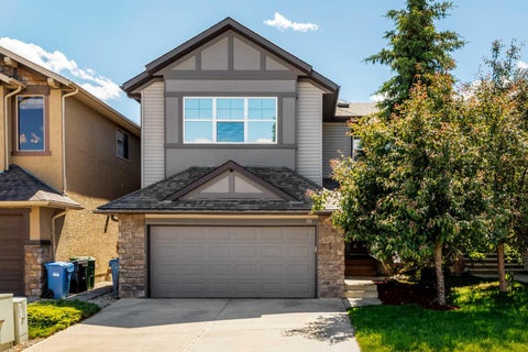 Photo of 156 Everoak Close SW, Calgary, AB T2Y 0C2 (MLS # A2327957)