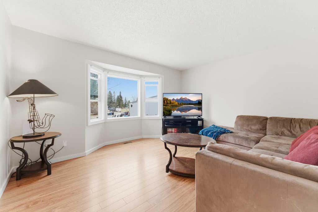 Photo of 616 1 Street NE, Sundre, AB T0M 1X0 (MLS # A2321861)