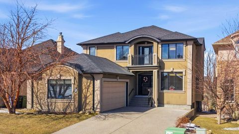 Photo of 8 Coulee Park SW, Calgary, AB T3H 5J5 (MLS # A2299481)