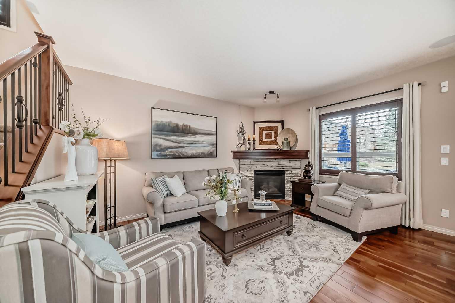 268 Nolanshire Point NW