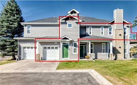 39 Hidden Creek Place NW 704 Calgary AB T3A 6B9