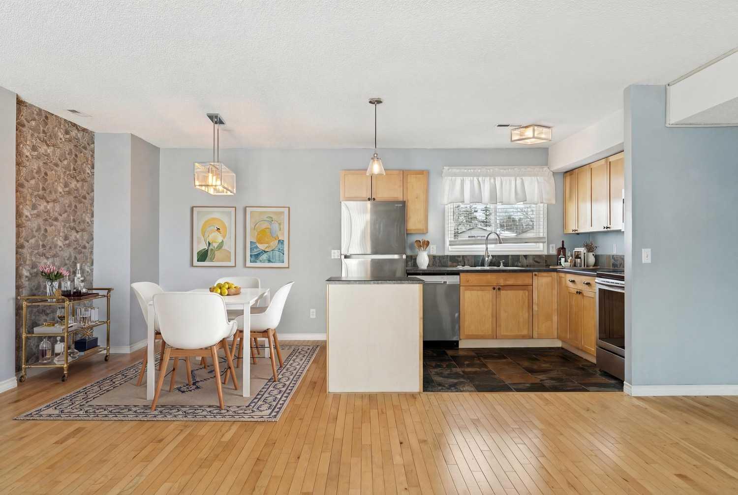 1540 29 Street NW 1104