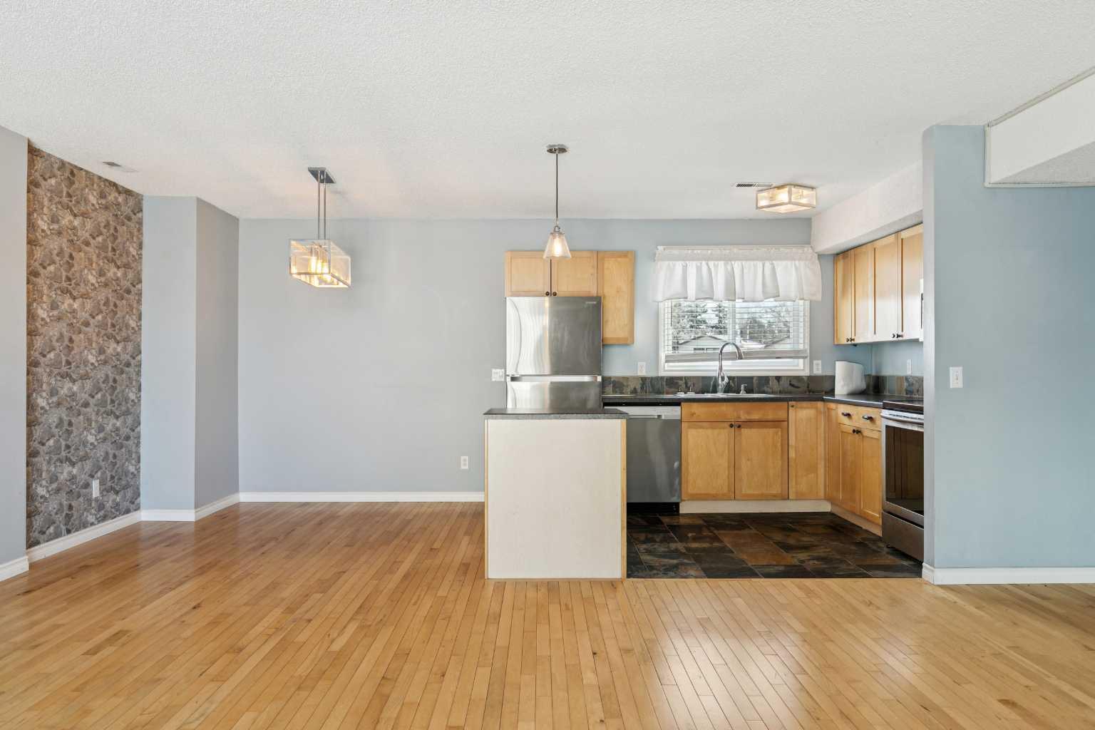 1540 29 Street NW 1104