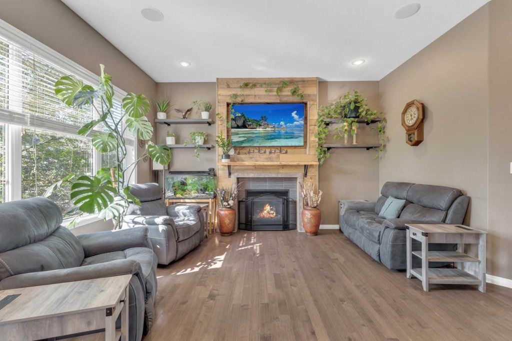 Photo of 4396 Ryders Ridge Boulevard, Sylvan Lake, AB T4S 0J7 (MLS # A2314969)