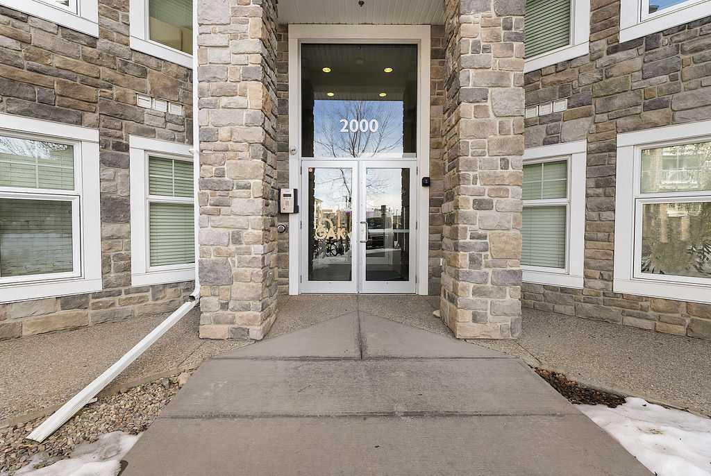 11 Mahogany Row SE 2408