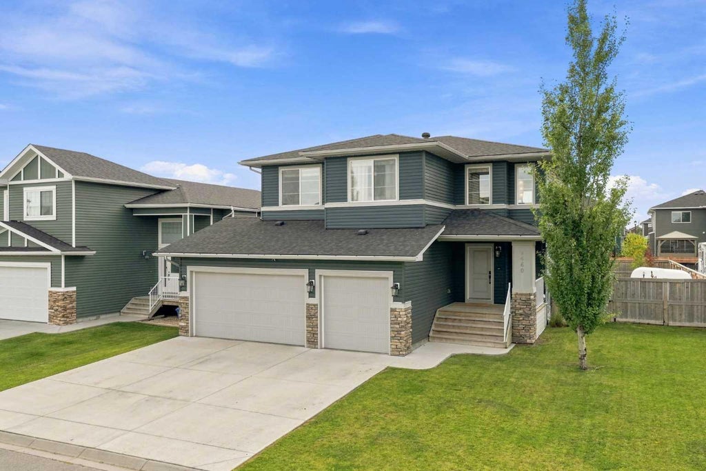 Photo of 1460 Aldrich Place, Carstairs, AB T0M 0N0 (MLS # A2347056)