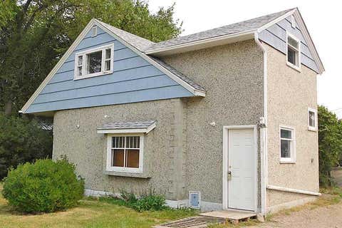 Photo of 309 45 Avenue W, Claresholm, AB T0L 0T0 (MLS # A2335829)