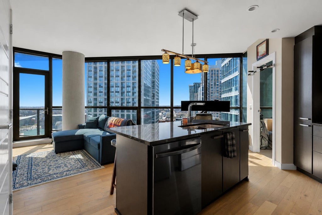 Photo of 225 11 Avenue SE #2206, Calgary, AB T2G 0G3 (MLS # A2307084)