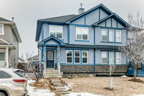 Photo of 32 SADDLEBROOK Place NE, Calgary, AB T3J 5M3 (MLS # A2307776)