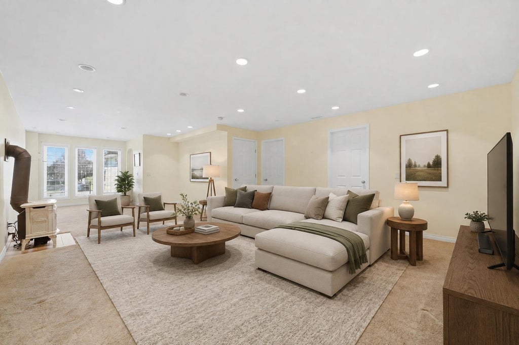 Photo of 116 Rockyledge Crescent NW, Calgary, AB T3G 5N1 (MLS # A2338899)
