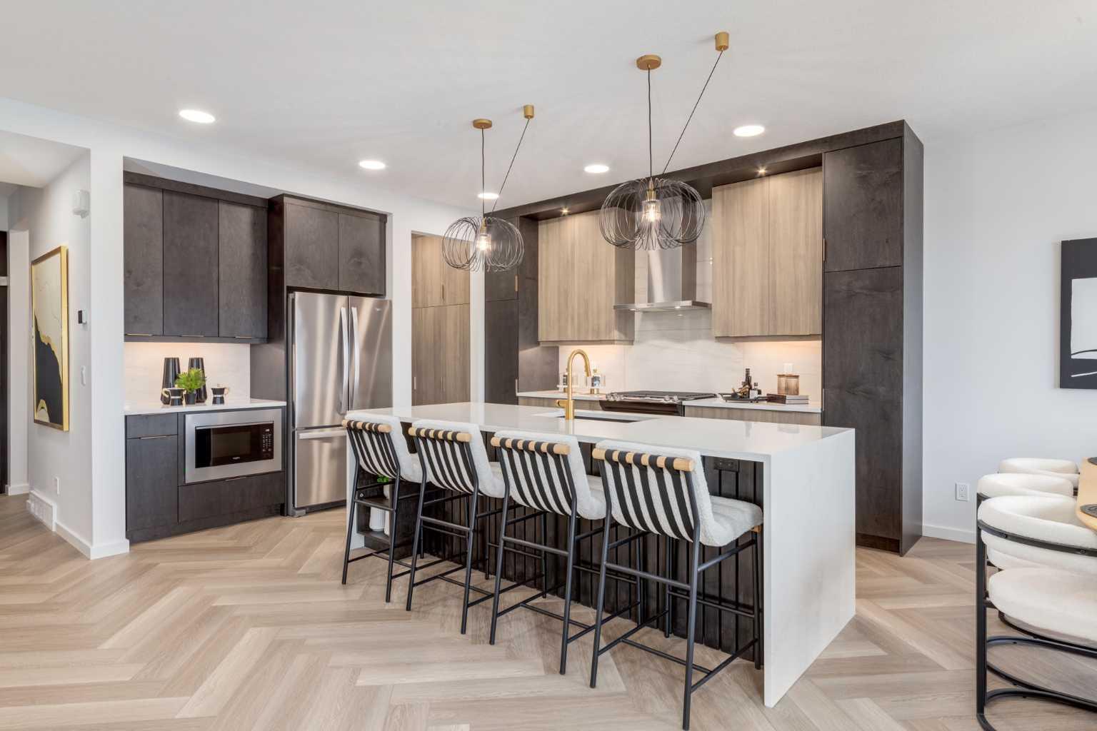 560 Walgrove Boulevard SE