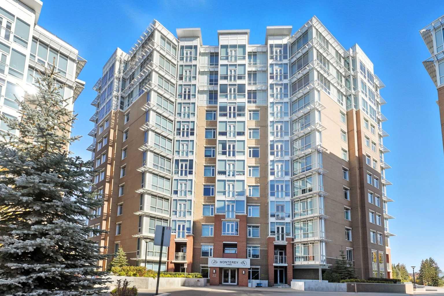 32 Varsity Estates Circle NW 1005