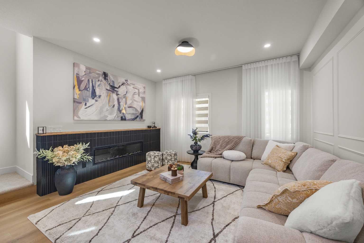 67 Panatella Square NW 305
