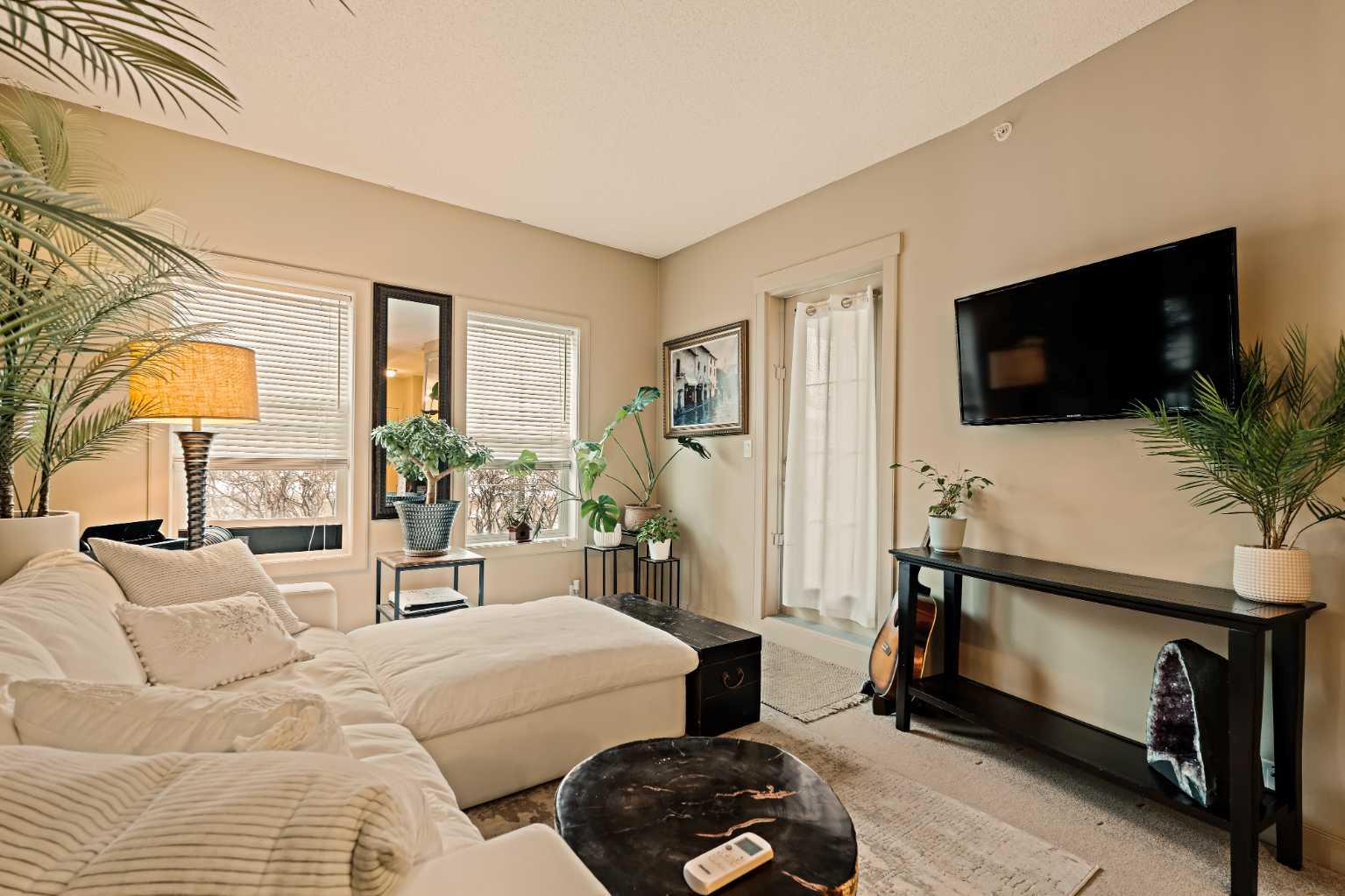 5605 Henwood Street SW 1411