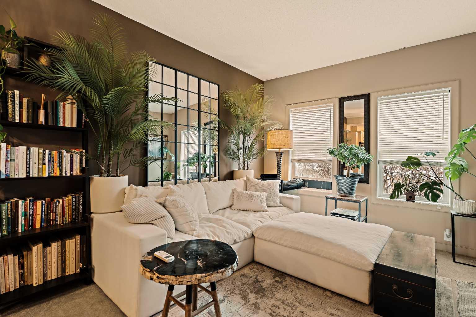 5605 Henwood Street SW 1411