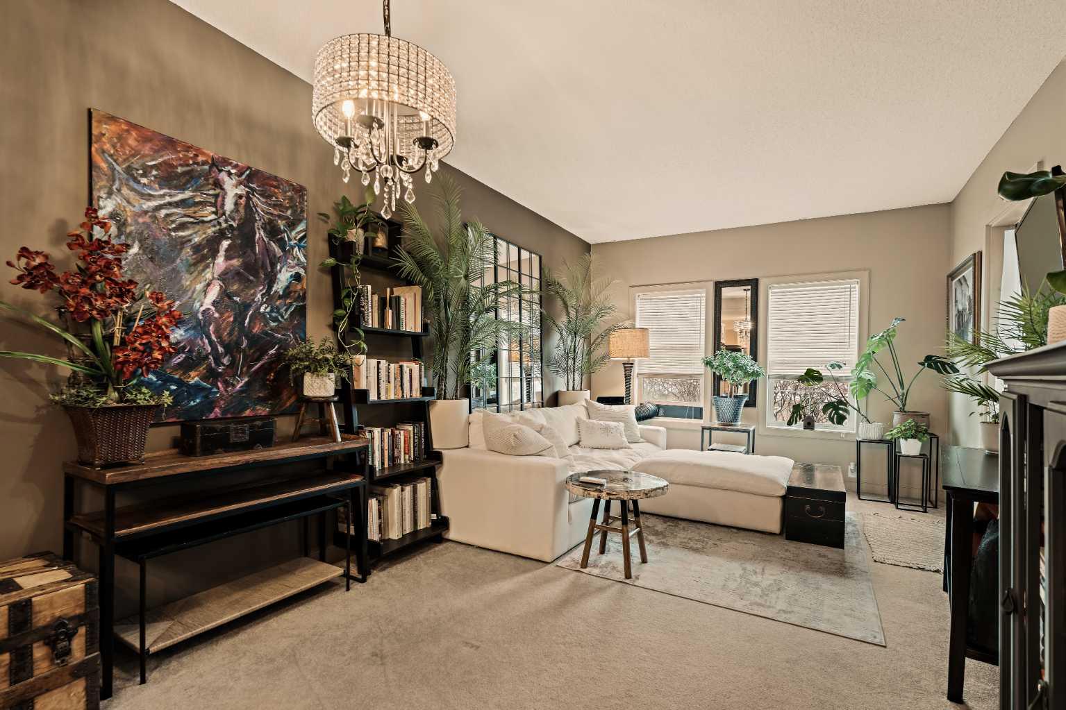 5605 Henwood Street SW 1411