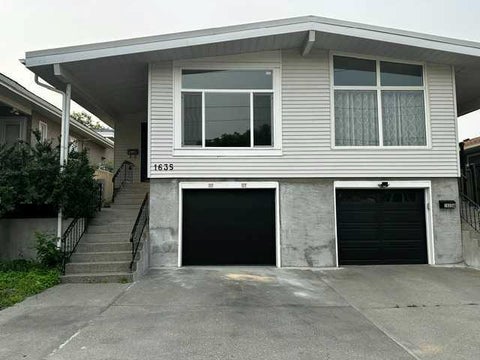 Photo of 1635 24 Avenue NW, Calgary, AB T2M 1Y7 (MLS # A2316022)