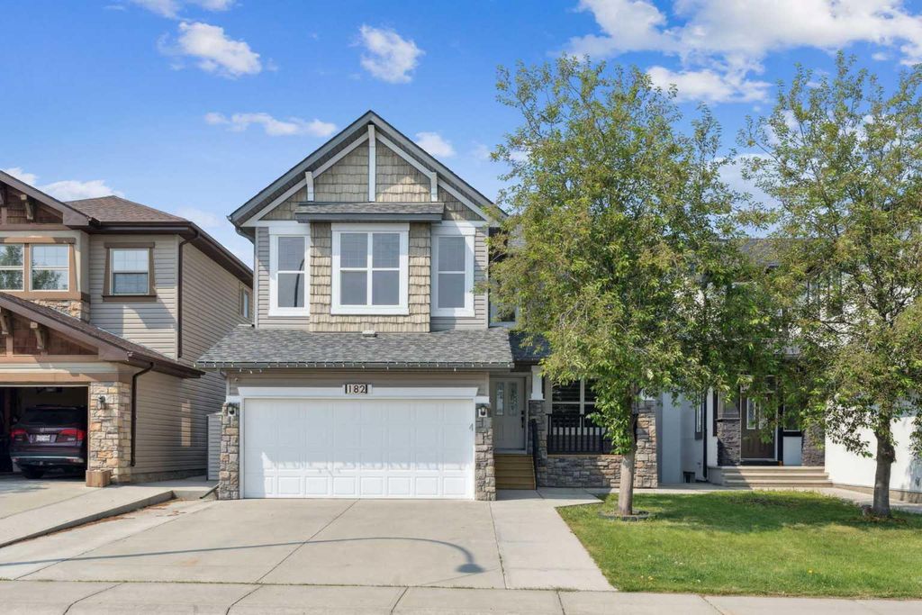 Photo of 182 Panamount Road NW, Calgary, AB T3K 0H8 (MLS # A2306505)