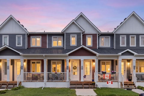 Photo of 426 13 Avenue NE, Calgary, AB T2E 1C2 (MLS # A2343394)