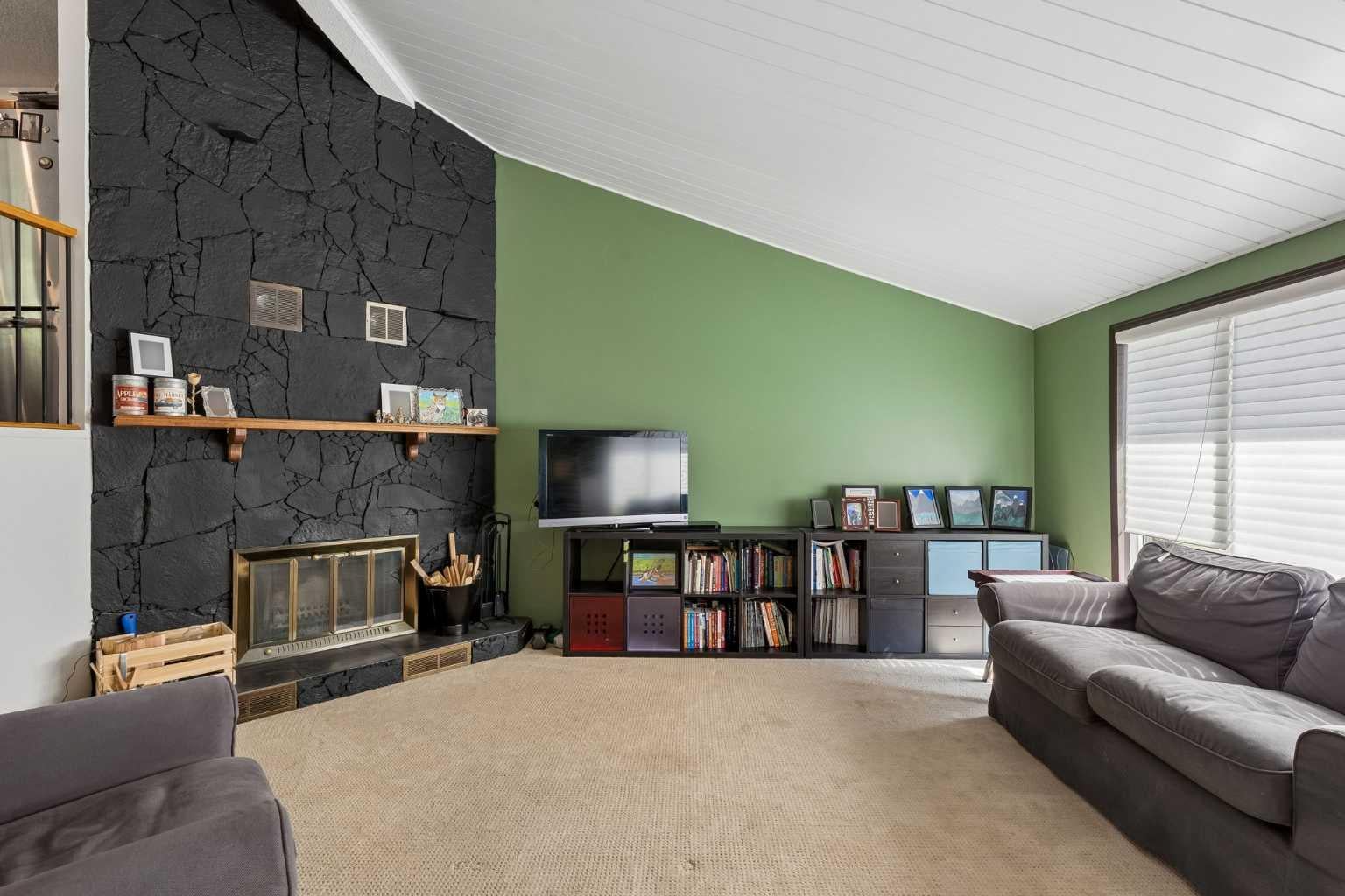 73 Wolf Drive