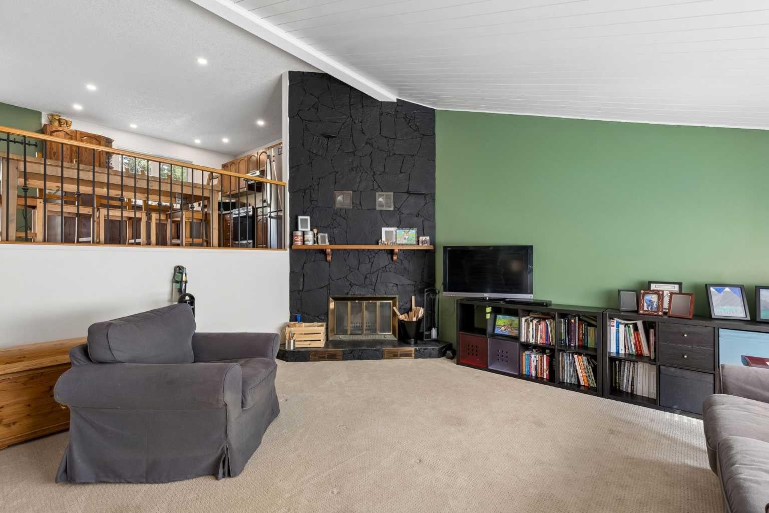 73 Wolf Drive