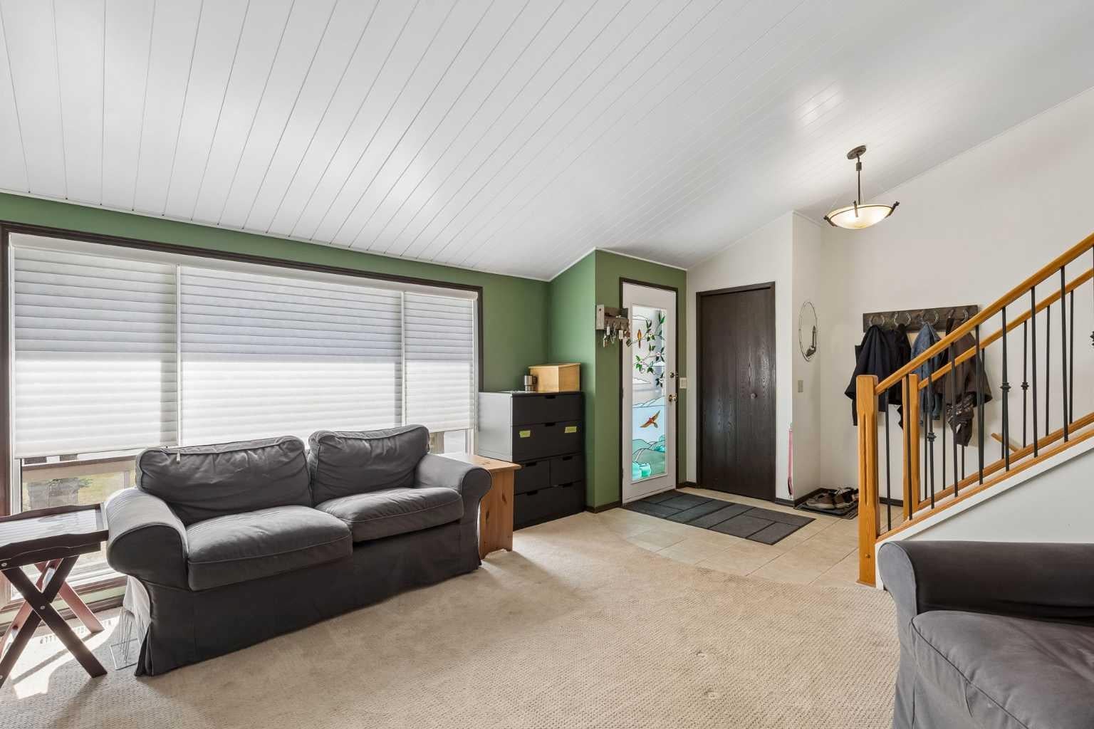 73 Wolf Drive