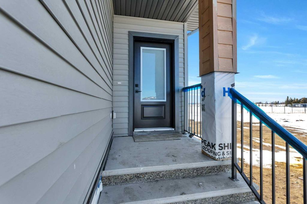 Photo of 19 Everson Close, Red Deer, AB T4P 3H8 (MLS # A2282952)