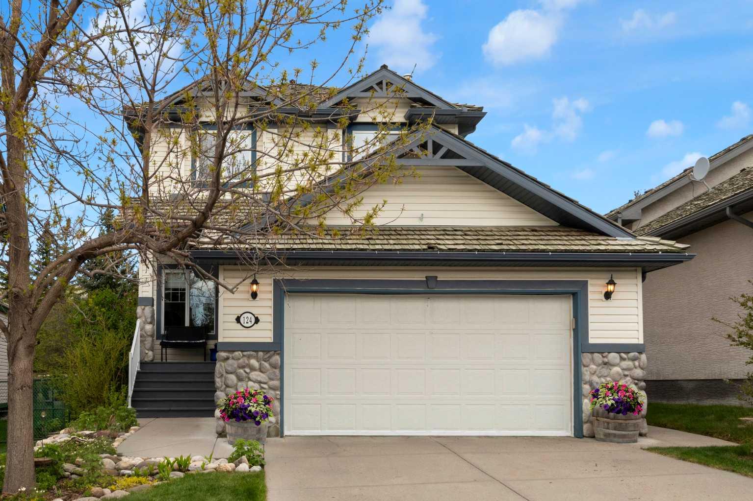 124 Gleneagles Terrace