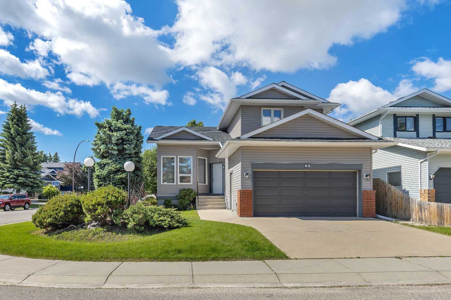 83 Sanderling Road NW