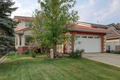 Photo of 10262 Hamptons Boulevard NW, Calgary, AB T3A 5G5 (MLS # A2317445)
