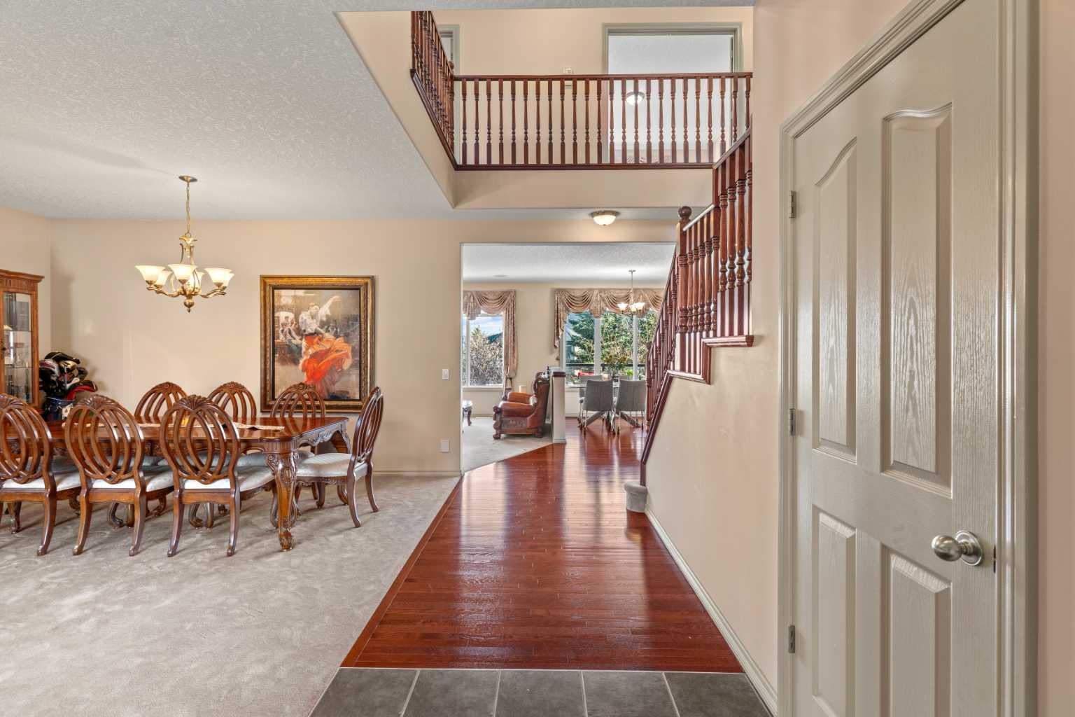 325 Discovery Ridge Way SW