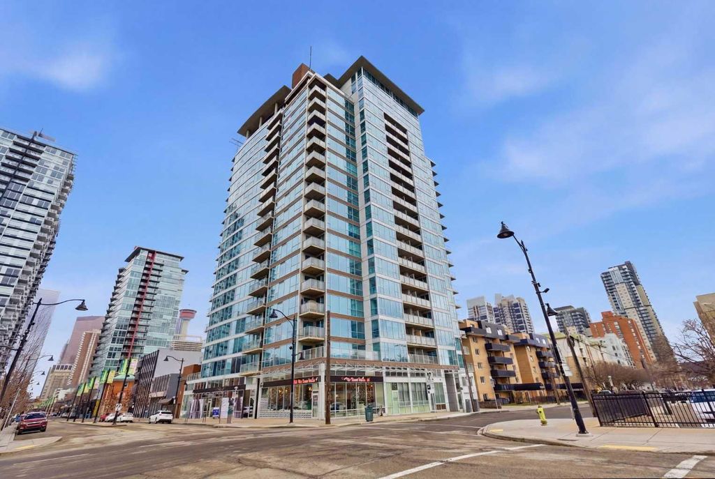 Photo of 188 15 Avenue SW #203, Calgary, AB T2R 1S4 (MLS # A2301905)