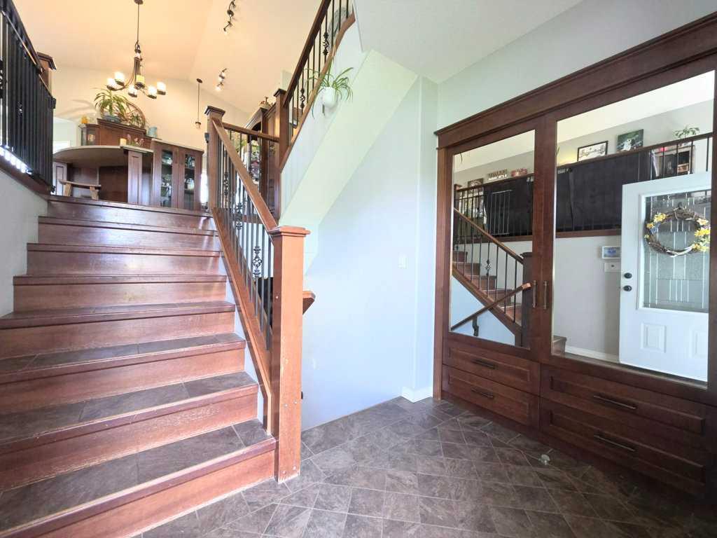18 Aspen Alley