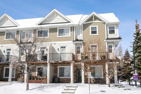 Photo of 78 New Brighton Landing SE, Calgary, AB T2Z 1C1 (MLS # A2297833)