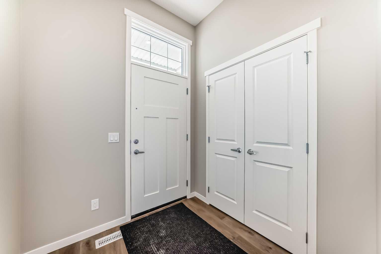 385 Hotchkiss Drive SE