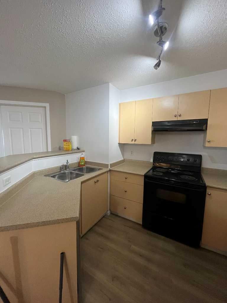 4975 130 Avenue SE 4312