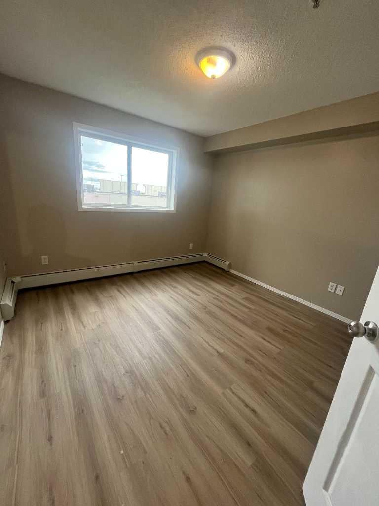 4975 130 Avenue SE 4312