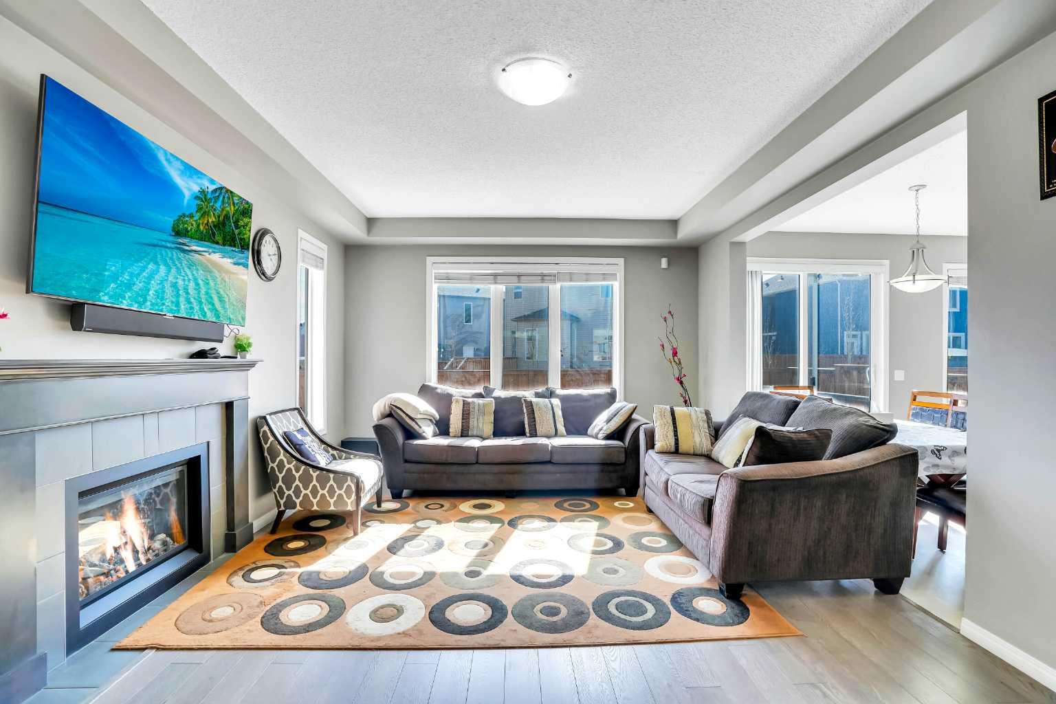 76 Cityscape Grove NE