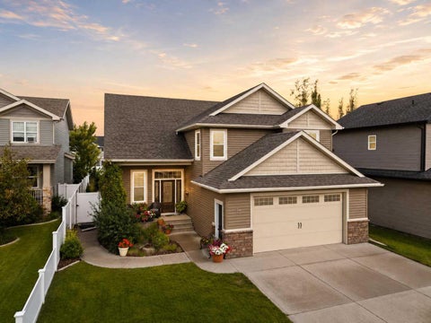 Photo of 13 Churchill Place, Blackfalds, AB T0M 0J0 (MLS # A2334852)