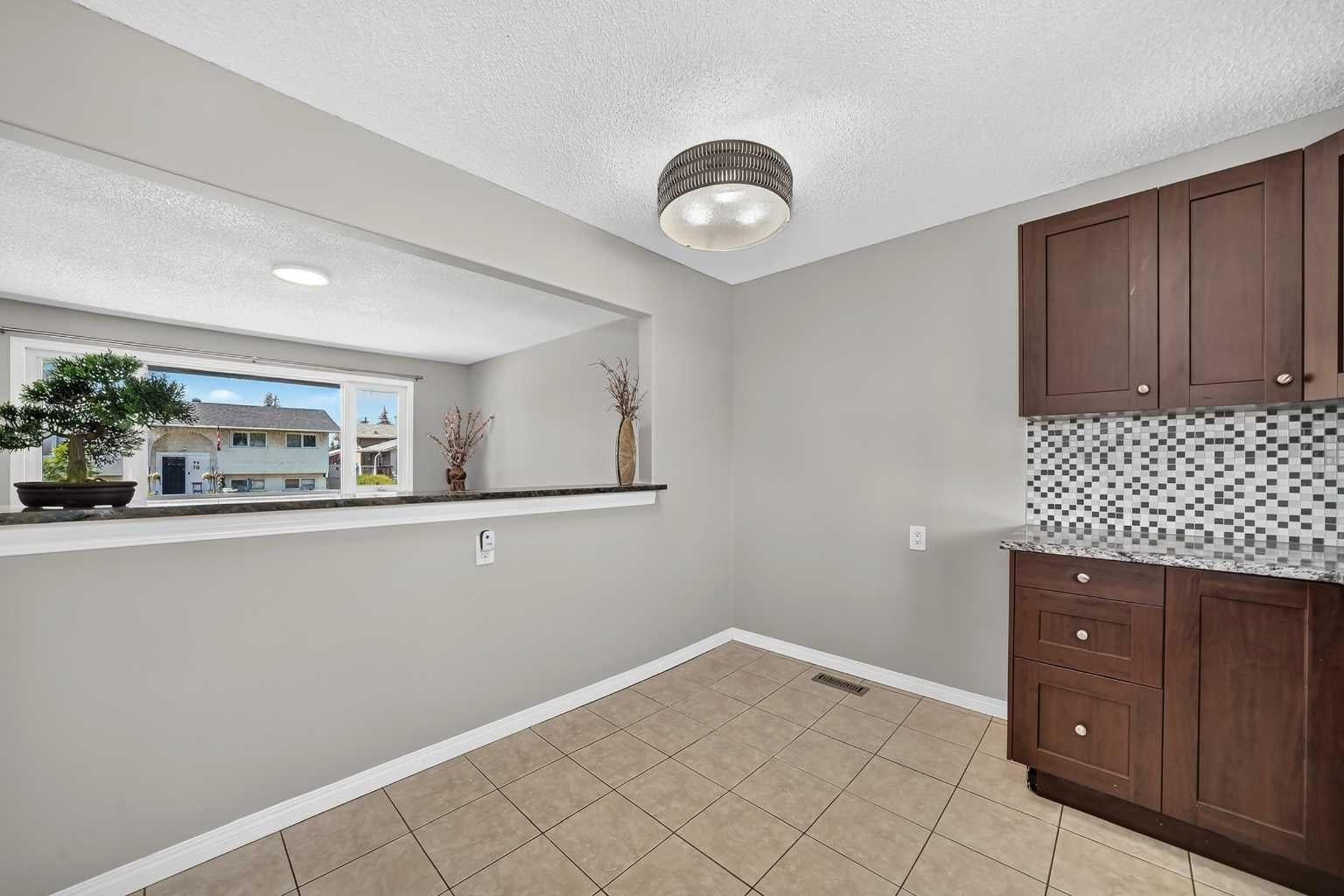 80 Pensville Road SE