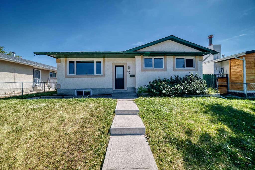 Photo of 80 Pensville Road SE, Calgary, AB T2A 4K5 (MLS # A2335025)