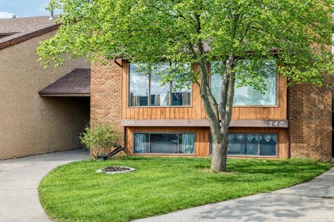 Photo of 244 Whiteridge Place NE, Calgary, AB T1Y 4K3 (MLS # A2301573)