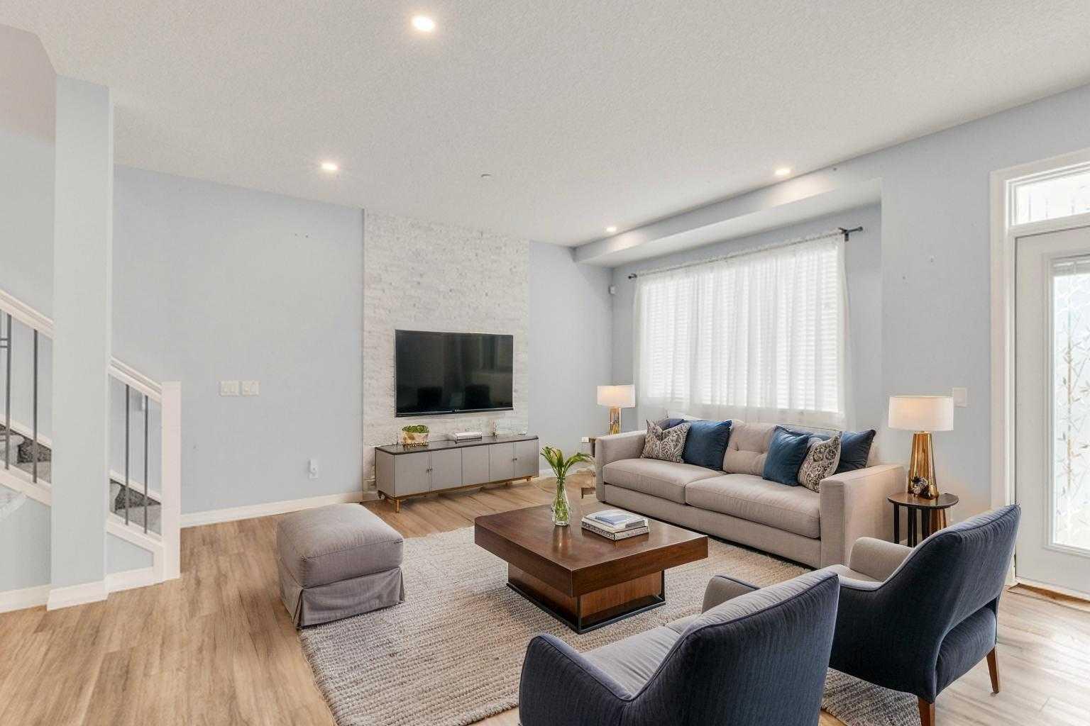 69 Howse Mount NE