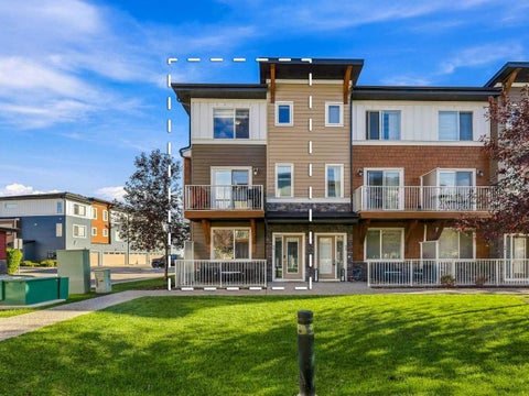 Photo of 111 Rainbow Falls Gate #30, Chestermere, AB T1X 0Z5 (MLS # A2349230)