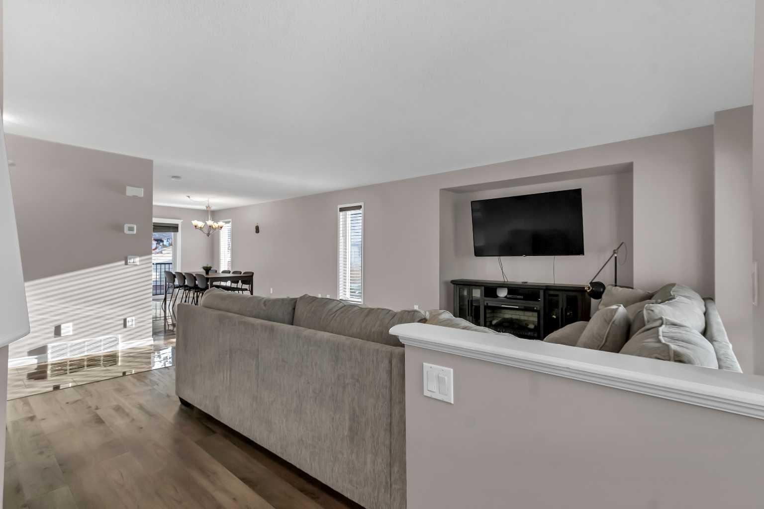 178 Evansmeade Common NW