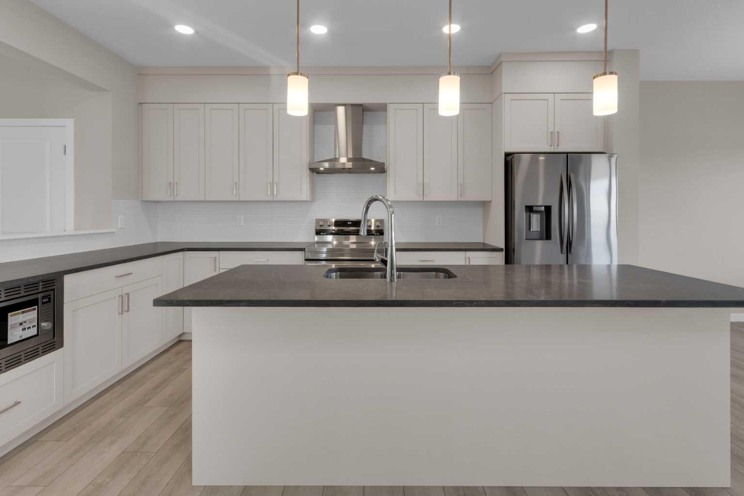 52 Lewisburg Close NE