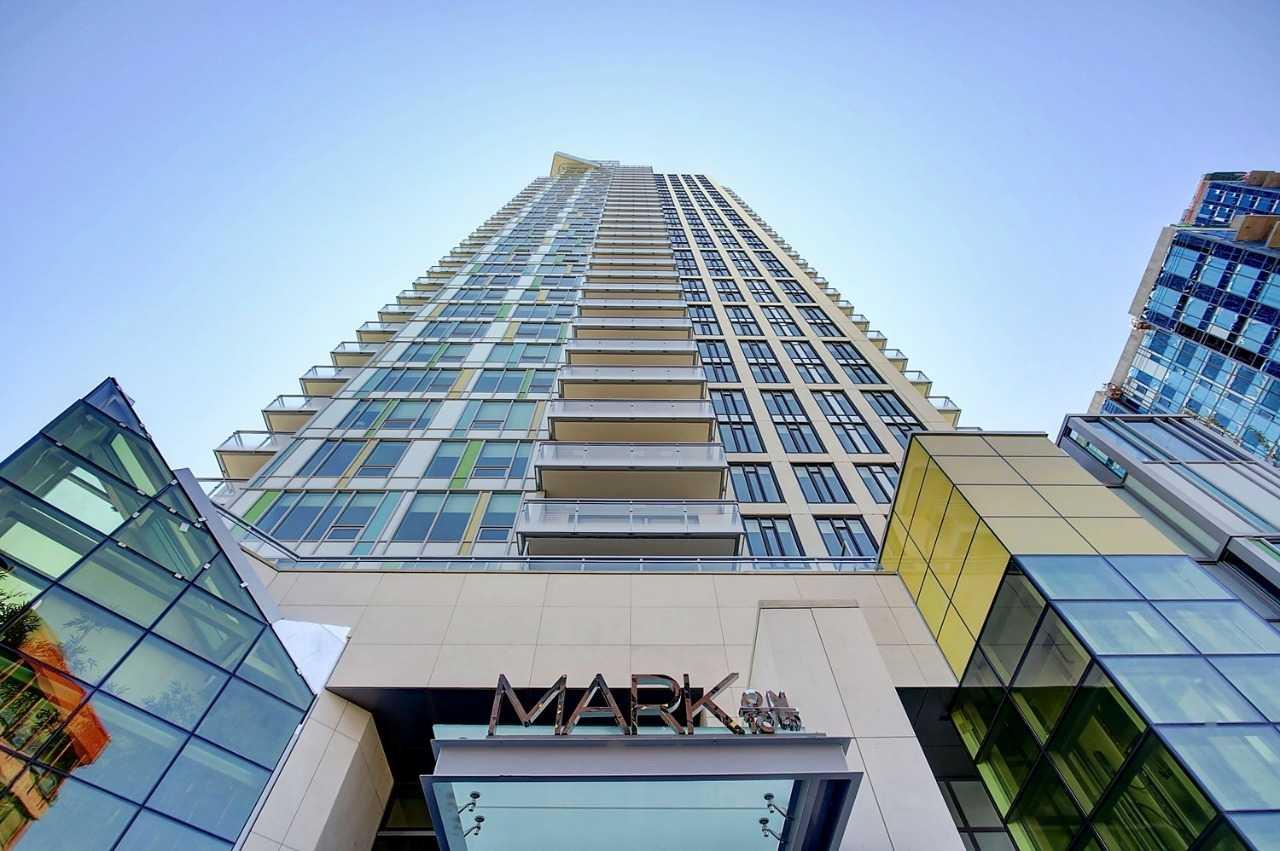 901 10 Avenue SW 2006