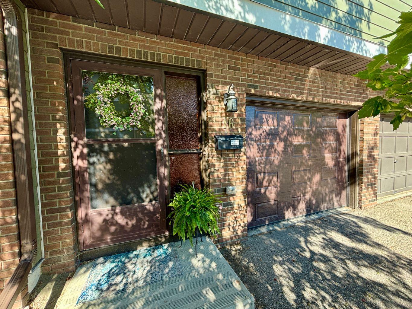 8533 Silver Springs Road NW 16