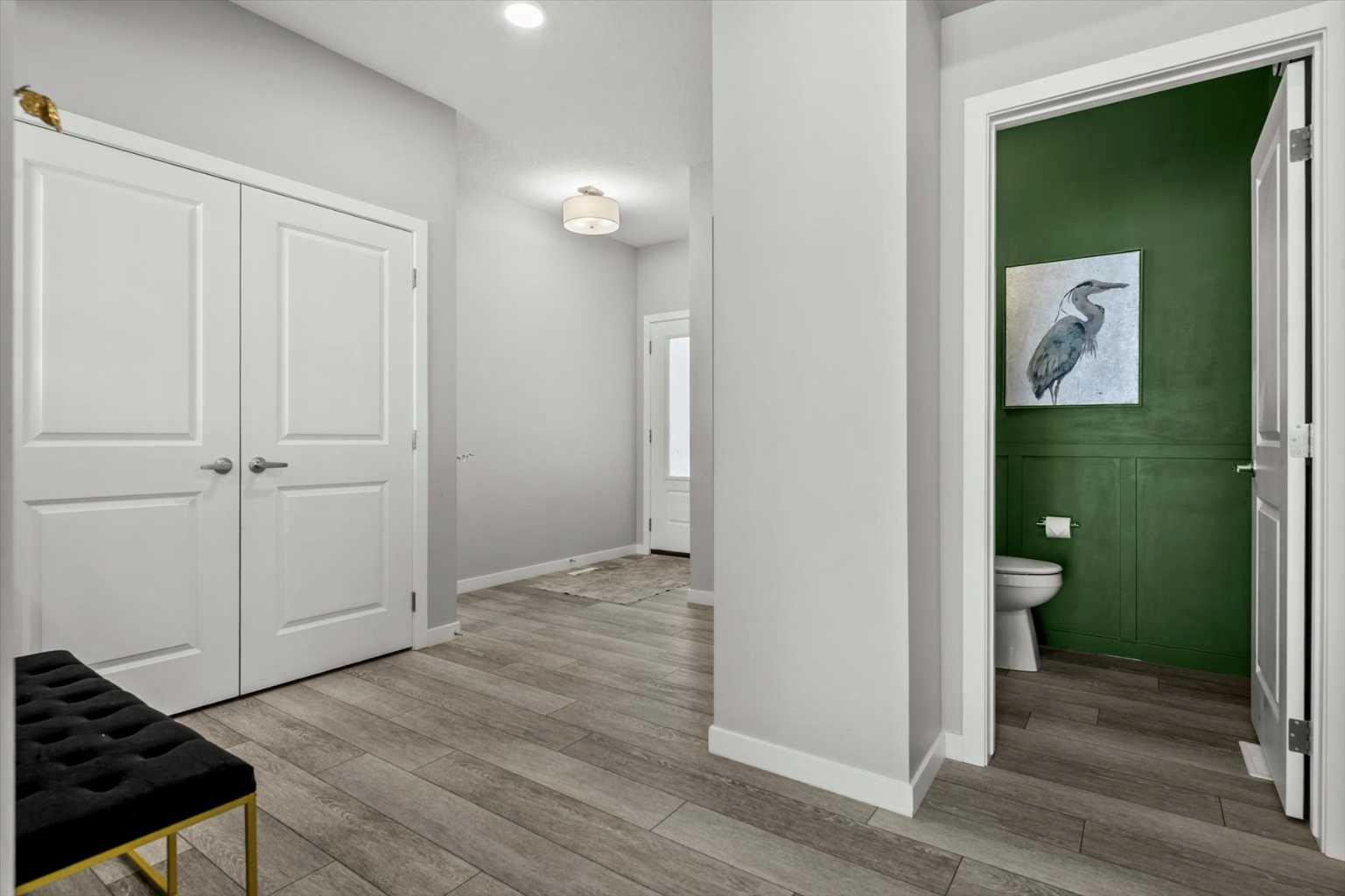 243 Silver Spruce Grove SW