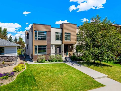 Photo of 2412 28 Avenue SW, Calgary, AB T2T 1K9 (MLS # A2318860)